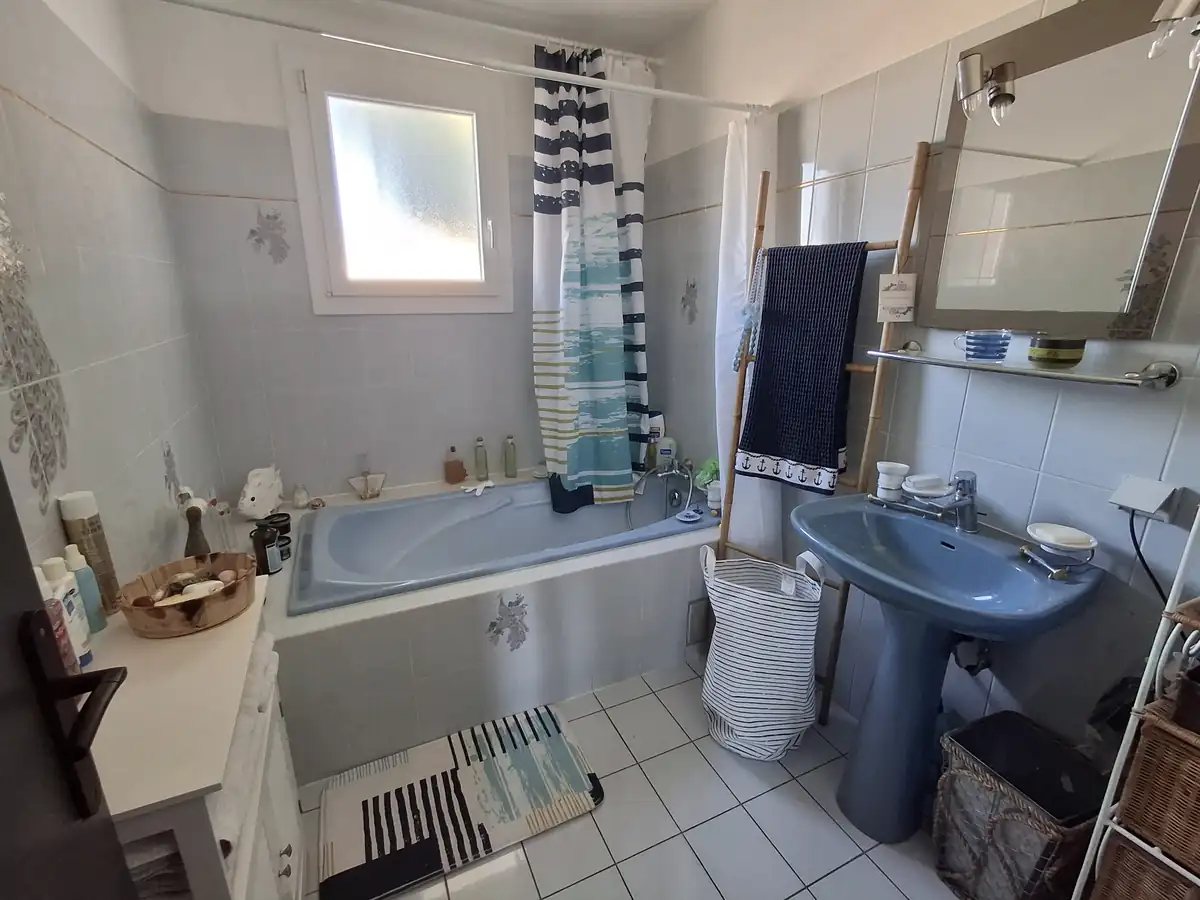 Chambre balcon bordeaux