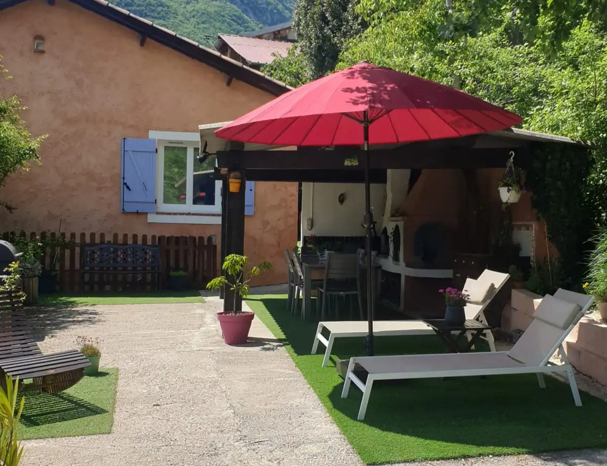 Mon gîte à Pélasque ***