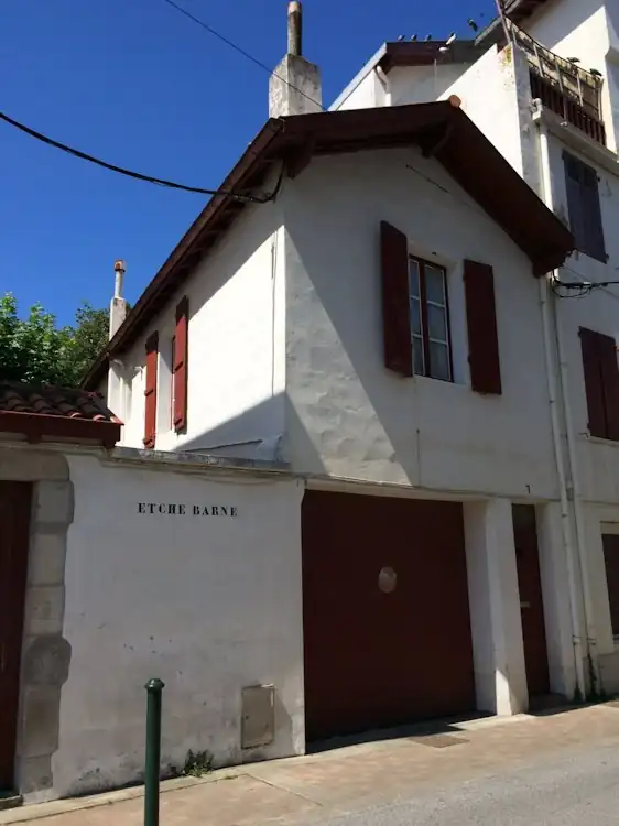 Etchebarne