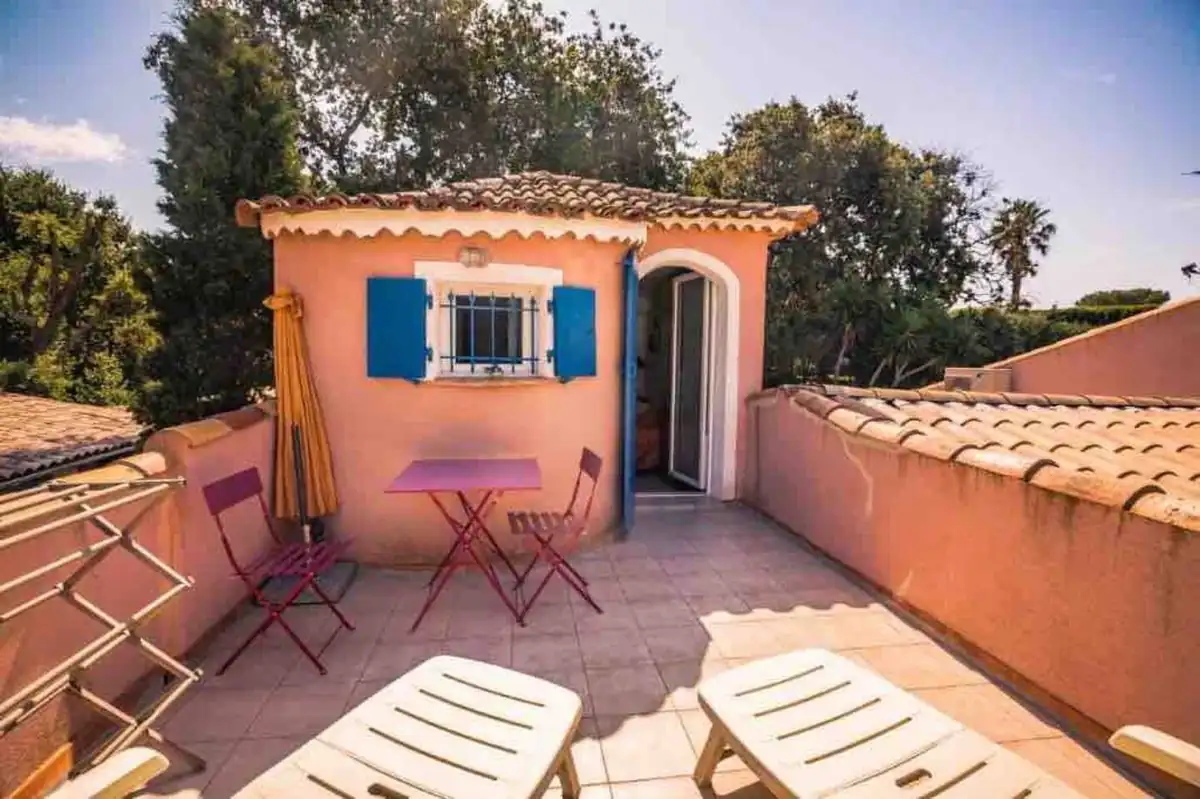 Villas les palmiers — Villas les palmiers