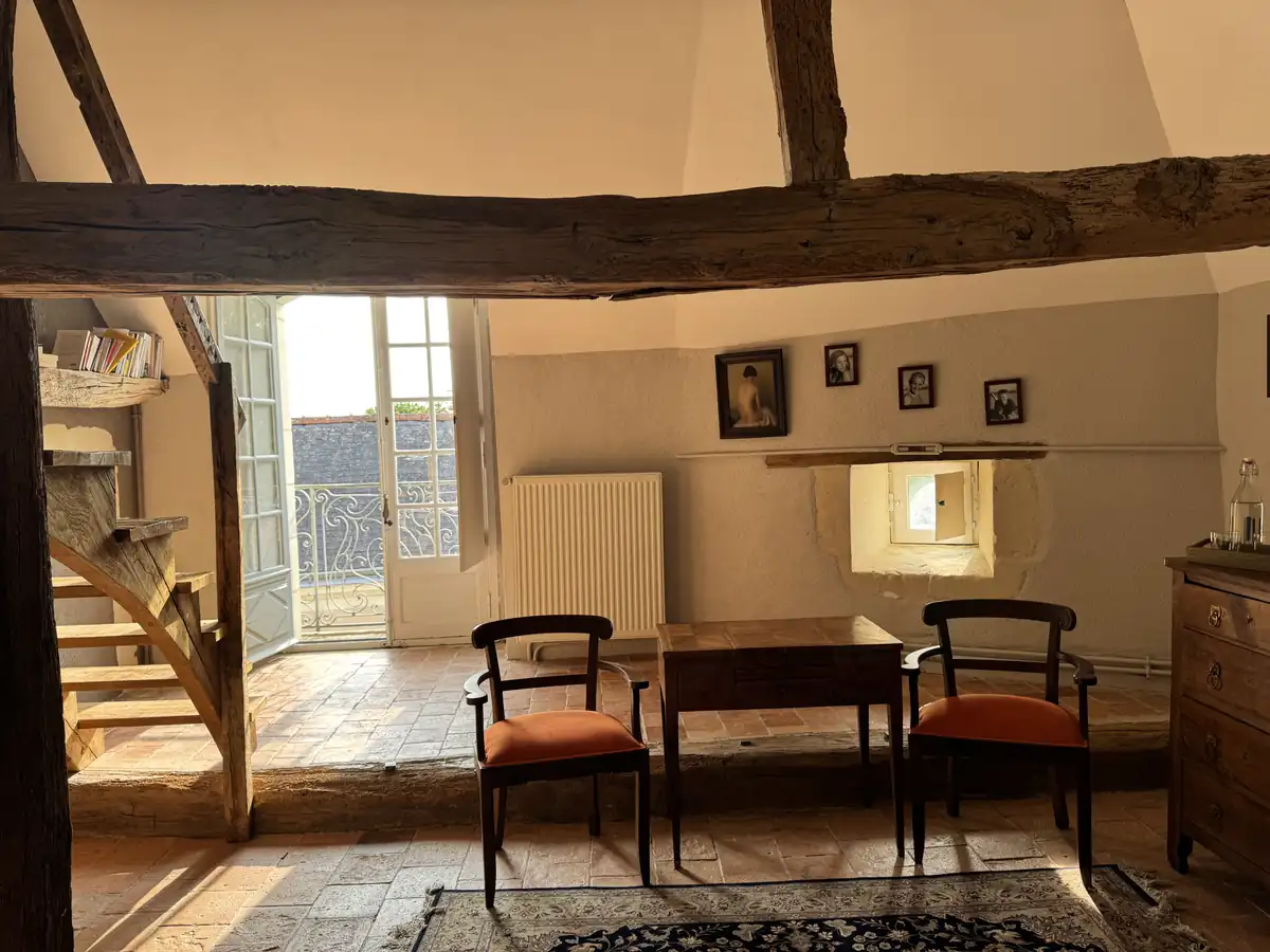Chambre au balcon