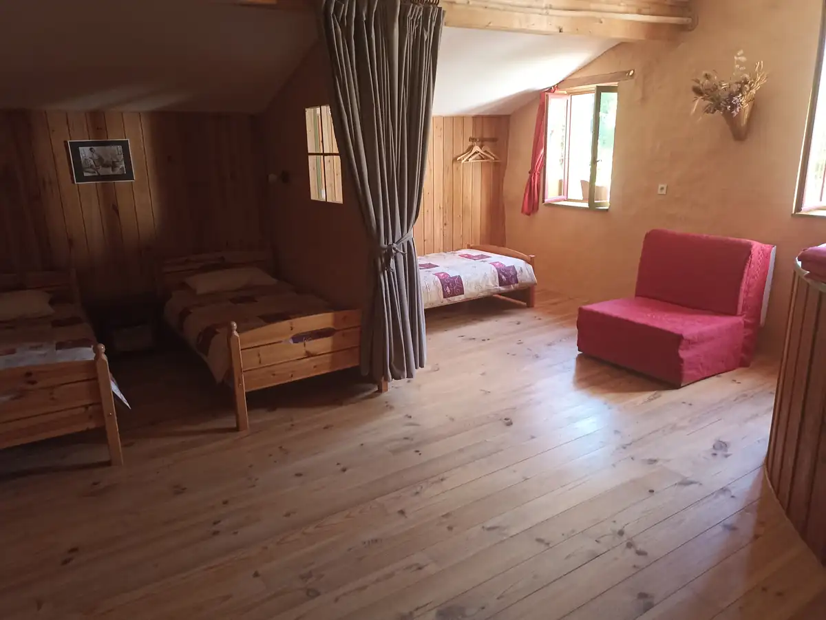 Ecogite du Mas de Trape — Chambre du meunier