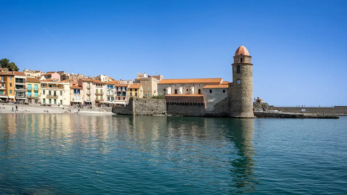 Portus Veneris, T2 climatisé et calme. — Portus Veneris, T2 climatisé et calme.