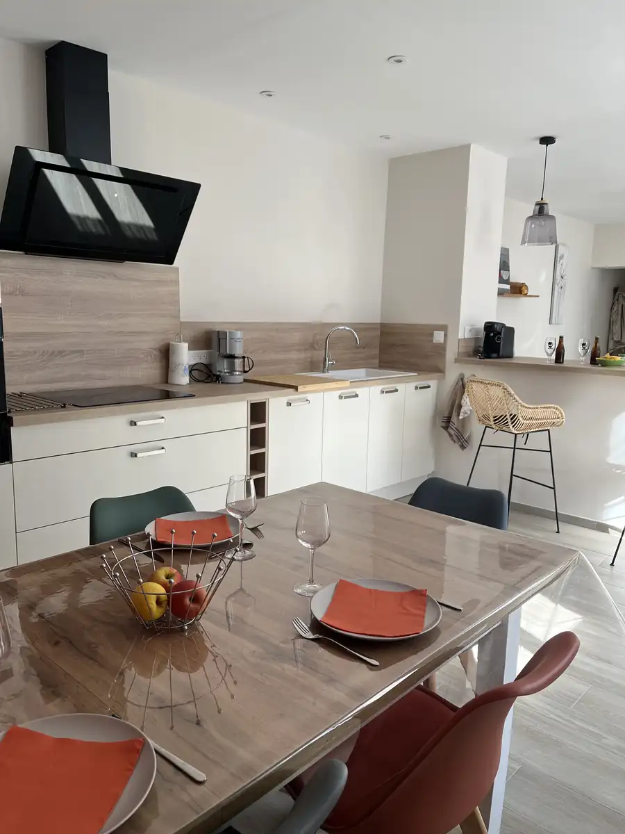 La petite maison — La petite maison