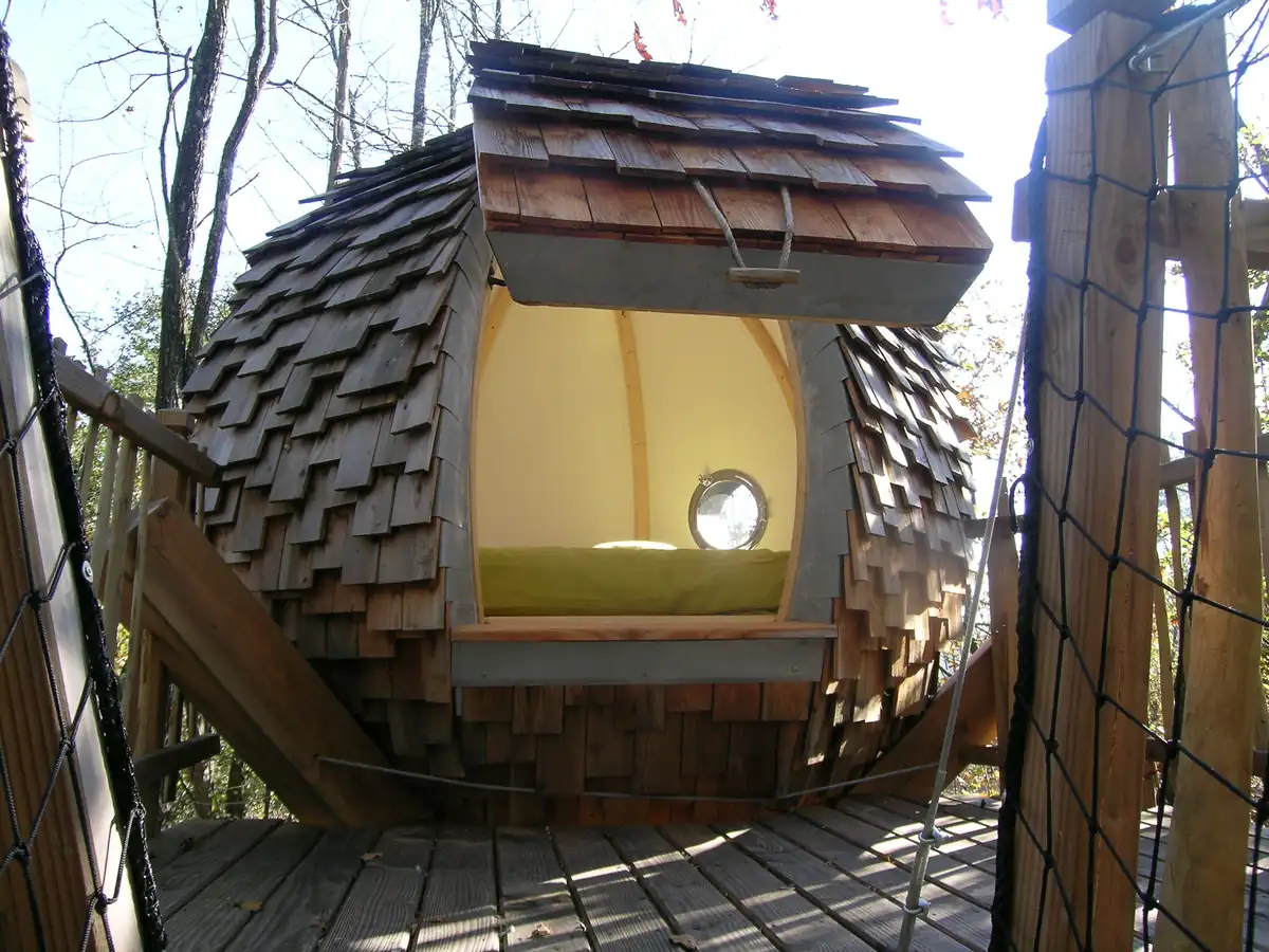 Cabane Perchée Le Lov'Nid