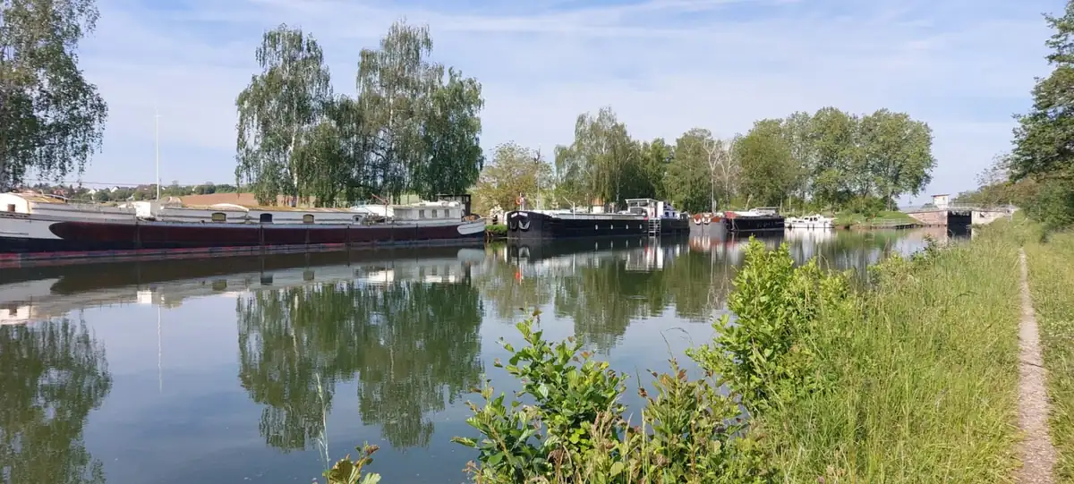 Logement insolite sur une péniche en alsace — Logement insolite sur une péniche en alsace