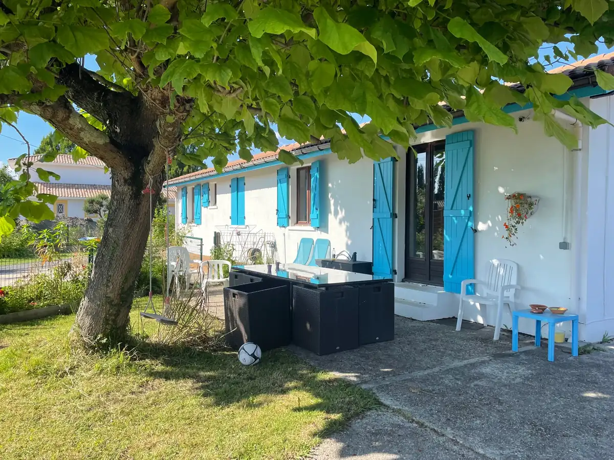 Vacances sous le Catalpa — Vacances sous le Catalpa