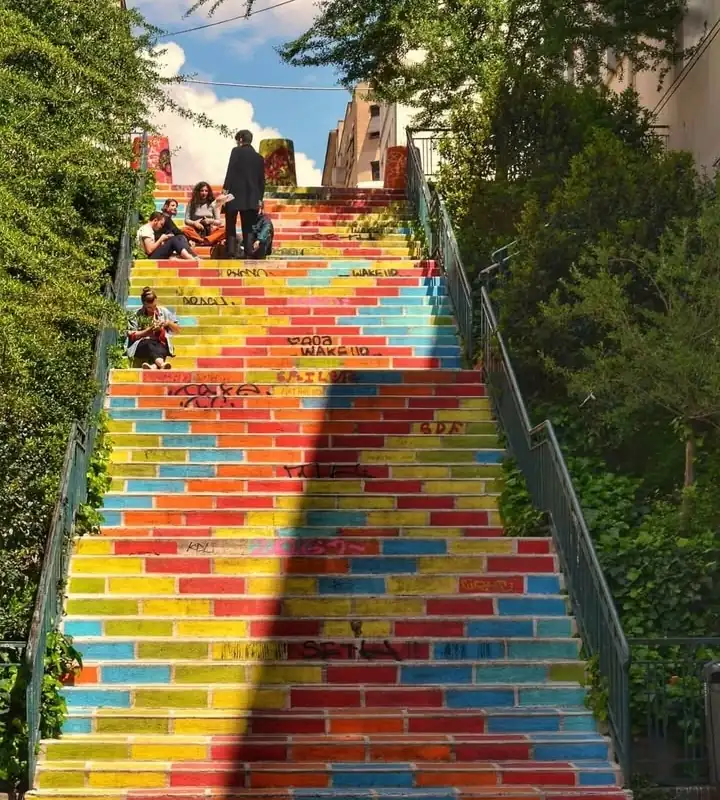 La Croix-Rousse, mille couleurs sous les pas